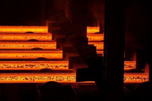 تولید ۲۲ و چهار دهم میلیون تن فولاد توسط ایران و تثبیت جایگاه دهمی در جهان
