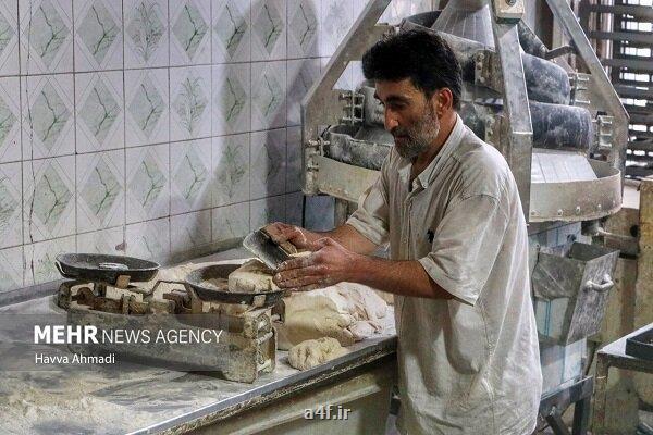 هیچ نانوایی حق گران فروشی ندارد نرخ ها مشخص است