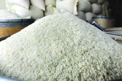 تعرفه برنج سفید وارداتی ۱۰ درصد و برنج نیمه سفید ۴ درصد تعیین شد